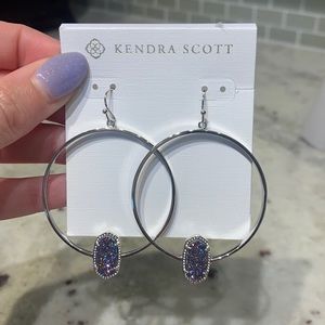 Never Been Worn Kendra Scott earrings
